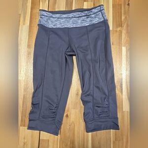 prAna Alyson Knicker Gray Ruched Yoga Capri Crop Workout Pants